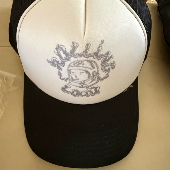 Cap Collection - Picture 3 of 7